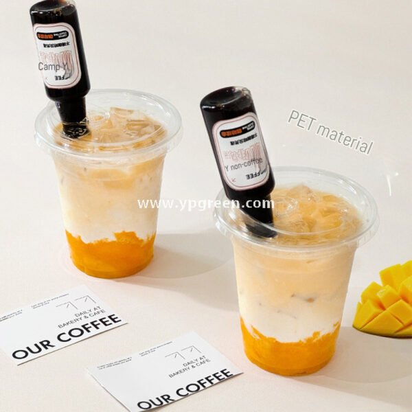 400ml PET Cold Drink Cups with Mini Liquor Bottle Lids 9.8x6x10.7 cm – 14oz Disposable Coffee Cups