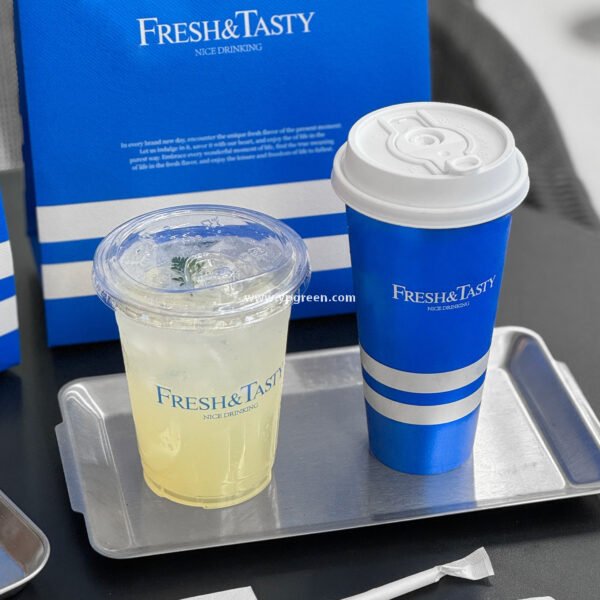 500ml Blue Metallic-Lined Plastic Cup 9x4.8x15.7cm + Leak-Resistant White Lid