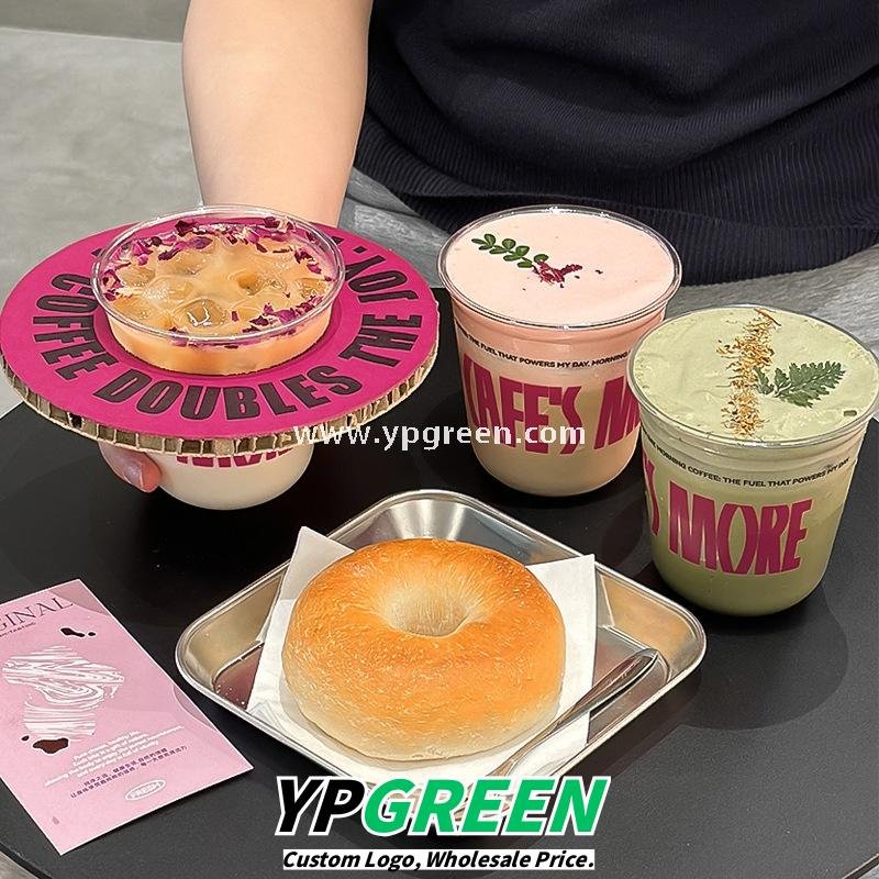 360ml Clear Plastic Coffee Cup with Custom Pink Kraft Corrugated Sleeve 9×6×9cm