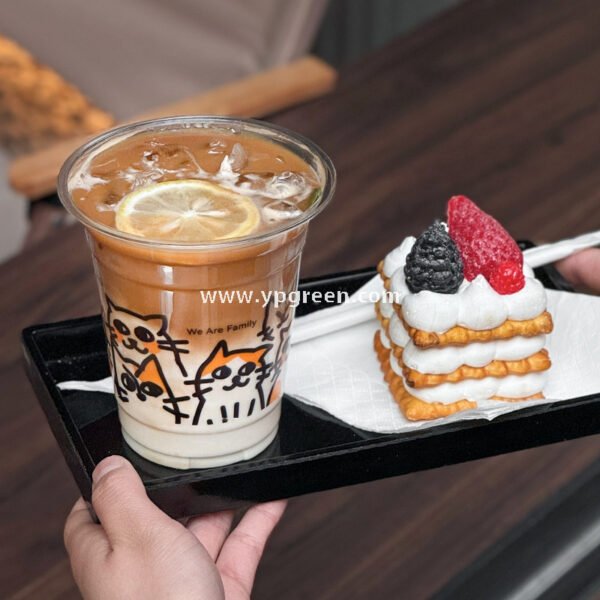 14oz Cute Cat Design Cold Drink Cup with Paper Tray – 400ml PET Cup 9.8x6.0x10.7cm