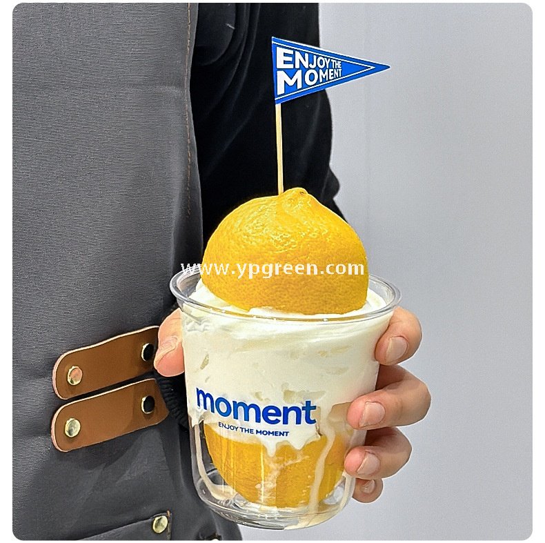 360ml Thick PET Cup with Flag 9x6x9 cm U-Shaped Ice Cream & Smoothie Cup