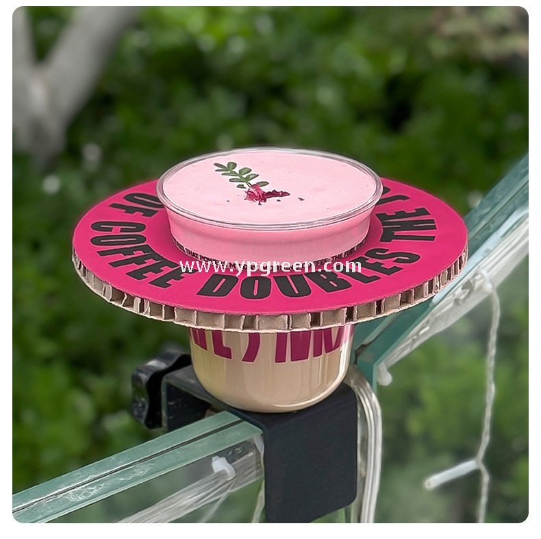 360ml Clear Plastic Coffee Cup with Custom Pink Kraft Corrugated Sleeve 9×6×9cm