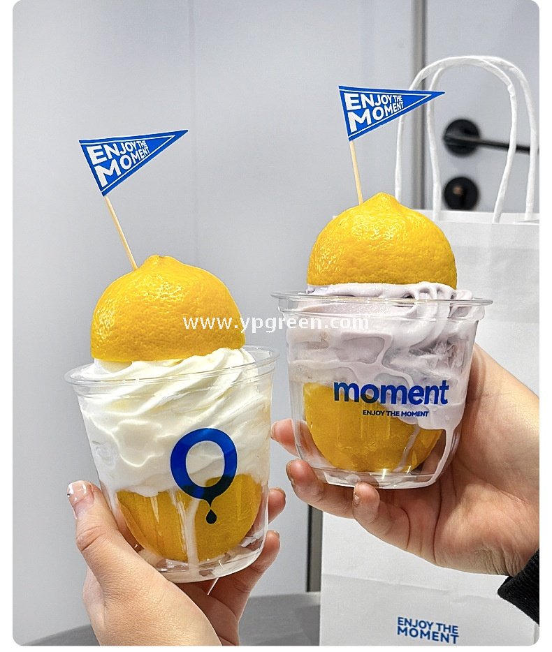 360ml Thick PET Cup with Flag 9x6x9 cm U-Shaped Ice Cream & Smoothie Cup