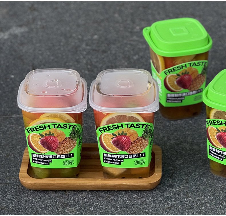 22oz Square Frosted Tea Cups 9.2x6.5x12.9cm – 650ml Injection Molded Plastic with Green Lid