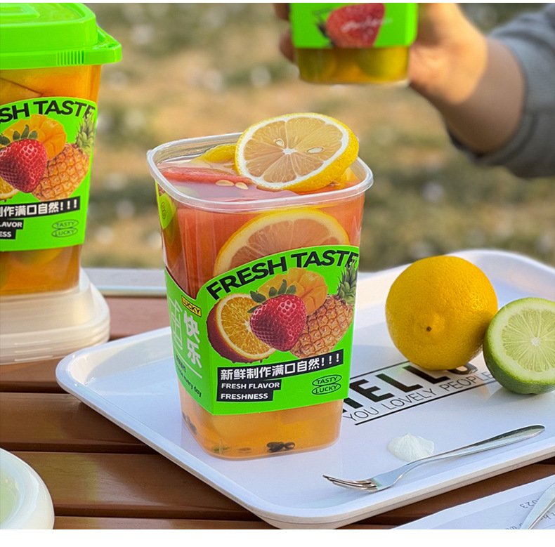22oz Square Frosted Tea Cups 9.2x6.5x12.9cm – 650ml Injection Molded Plastic with Green Lid