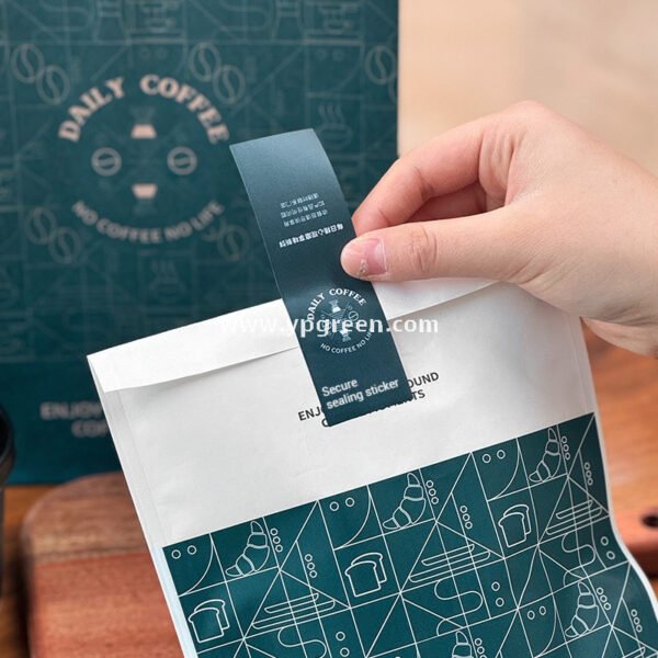 8–20oz Tearable Creative Coffee Cups – Gold Foil Paper Cups with Interactive Design for Branding