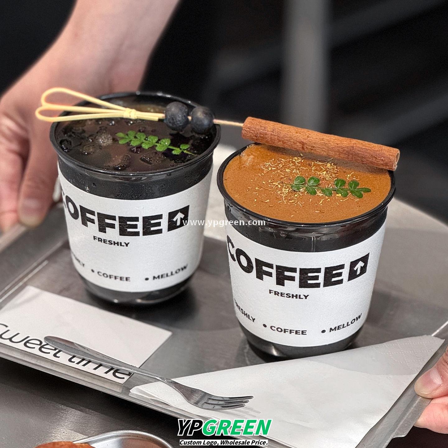Disposable 400ml PET Cold Drink Cup + U-Shaped Lid + Foaming Lock Sleeve for Takeaway Factory