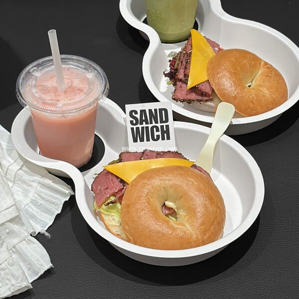 Eco Pulp Brunch Tray for Street Food Burger Coffee Drinks Takeaway Citywalk Lifestyle