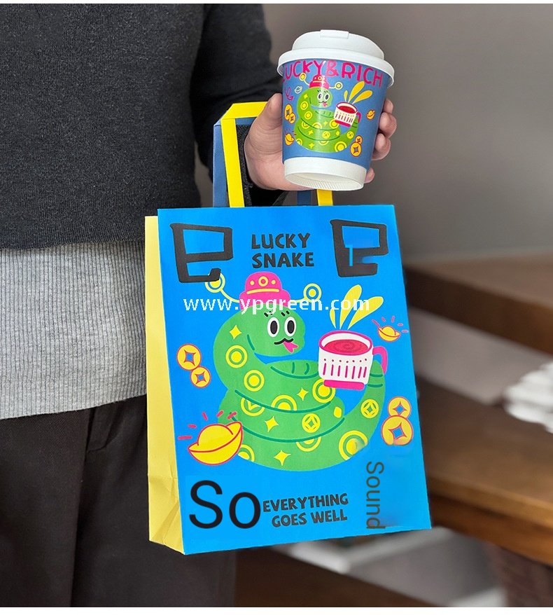 Chinese New Year Snake Design Paper Cups with Lids | Takeaway Coffee & Milk Tea Cups | Festive To-Go Carrier Packaging