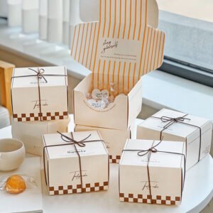 Wholesale Korean IG Style Boxes for Madeleine Scones and Macarons Takeout - Direct Sourcing Partner