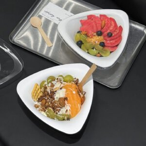 Wholesale Eco-Degradable Triangular Paper Bowls for Ice Cream and Yogurt Takeout - From Our Plant to You