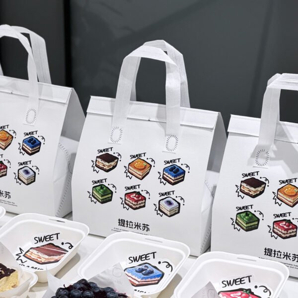 Wholesale Insulated Double-Layer Non-Woven Handheld Bags for Tiramisu Cake and Dessert Takeout - Factory Direct Supply