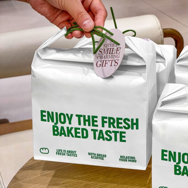 Wholesale Creative Hemp Rope Square Bottom Kraft Paper Bags for Bakery Toast and Dim Sum Takeout - Factory Direct Supply