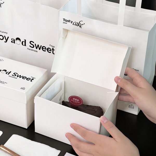 Wholesale White Rectangular Mini Boxes for Cut Layered Mousse Desserts Takeout - Bulk Pricing Available