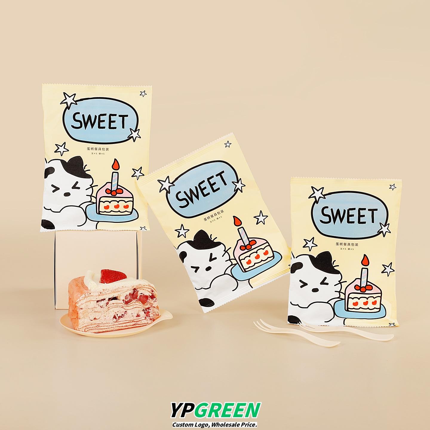 Wholesale Cartoon Disposable Birthday Cake Cutlery Set with Thickened Plates and Trays for Baking Serving - Factory Direct Supply