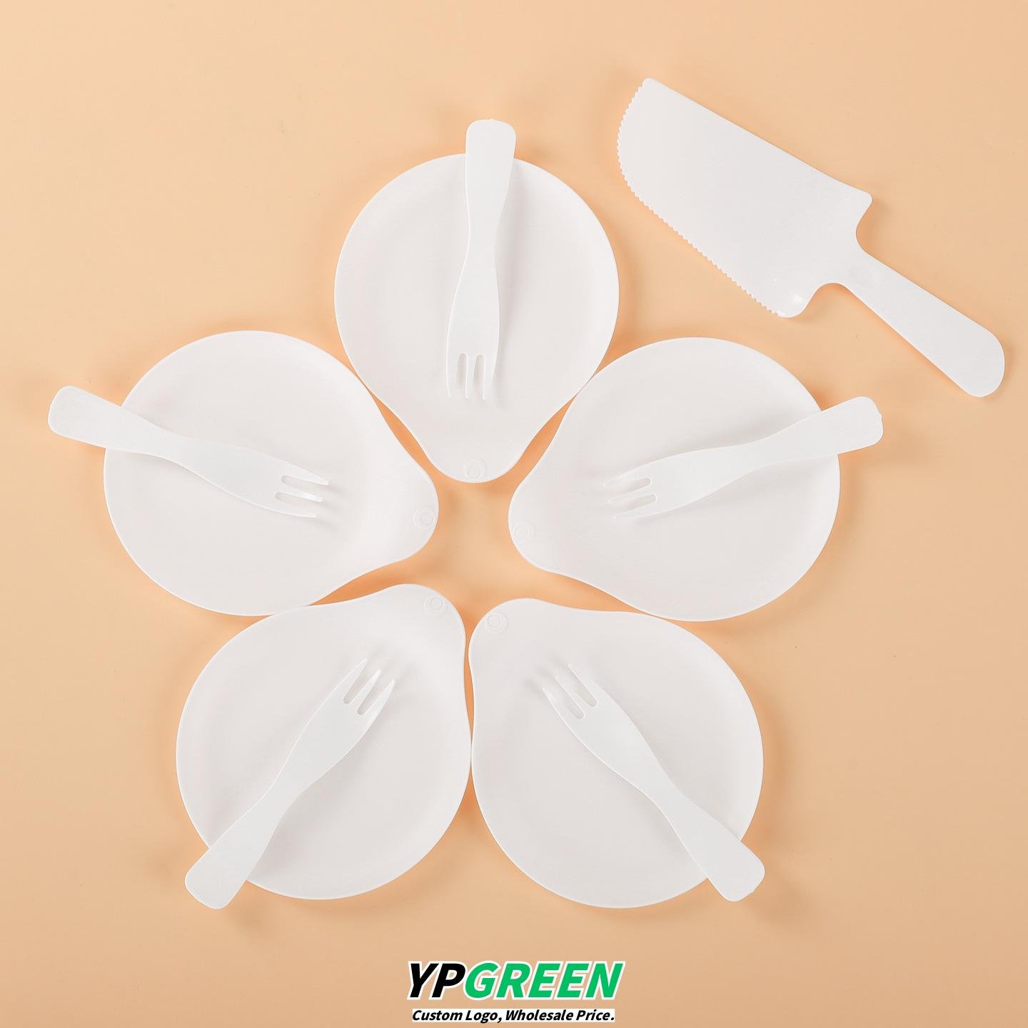 Custom Printed Birthday Cutlery and Plate Kits for Cake Packaging - Manufacturer Direct