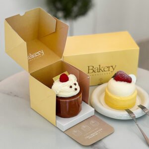 Wholesale Gradient Printed 2-3 Inch Cut Small Cake Boxes for Dessert Takeout - Factory Price Guarantee