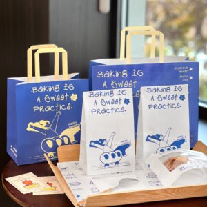 Wholesale Kraft Handheld Bags for Bakery Bread, Coffee, and Dessert Takeout - Direct from Factory